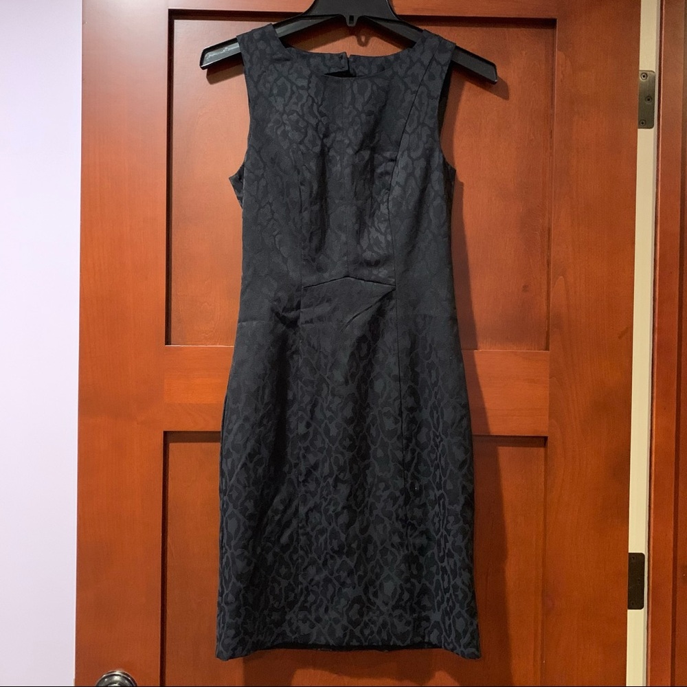 NWT H&M Cheetah Leopard Embossed Sheath Dress Keyhole Back Sleeveless